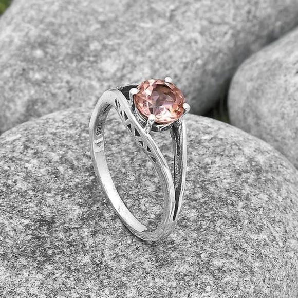 Morganite Sterling silver ring size 8.5 - Picture 2 of 2